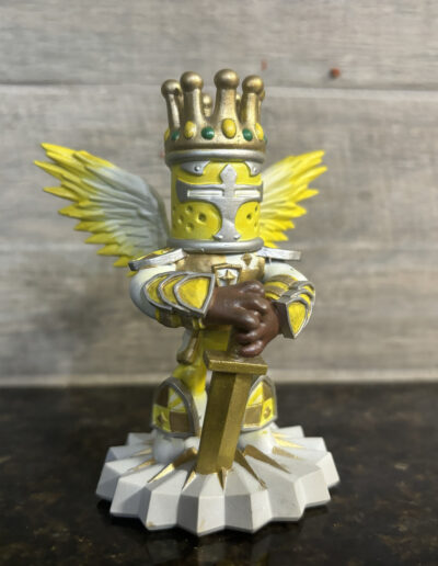 A custom Light element knight, modeled after the result of a character creator found in the Skylanders games. Character was made as a commission piece.